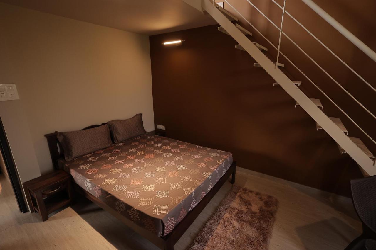 Elitehotels And Resorts Pvt Ltd Alībāg Exteriör bild