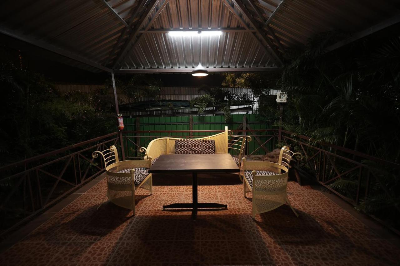 Elitehotels And Resorts Pvt Ltd Alībāg Exteriör bild